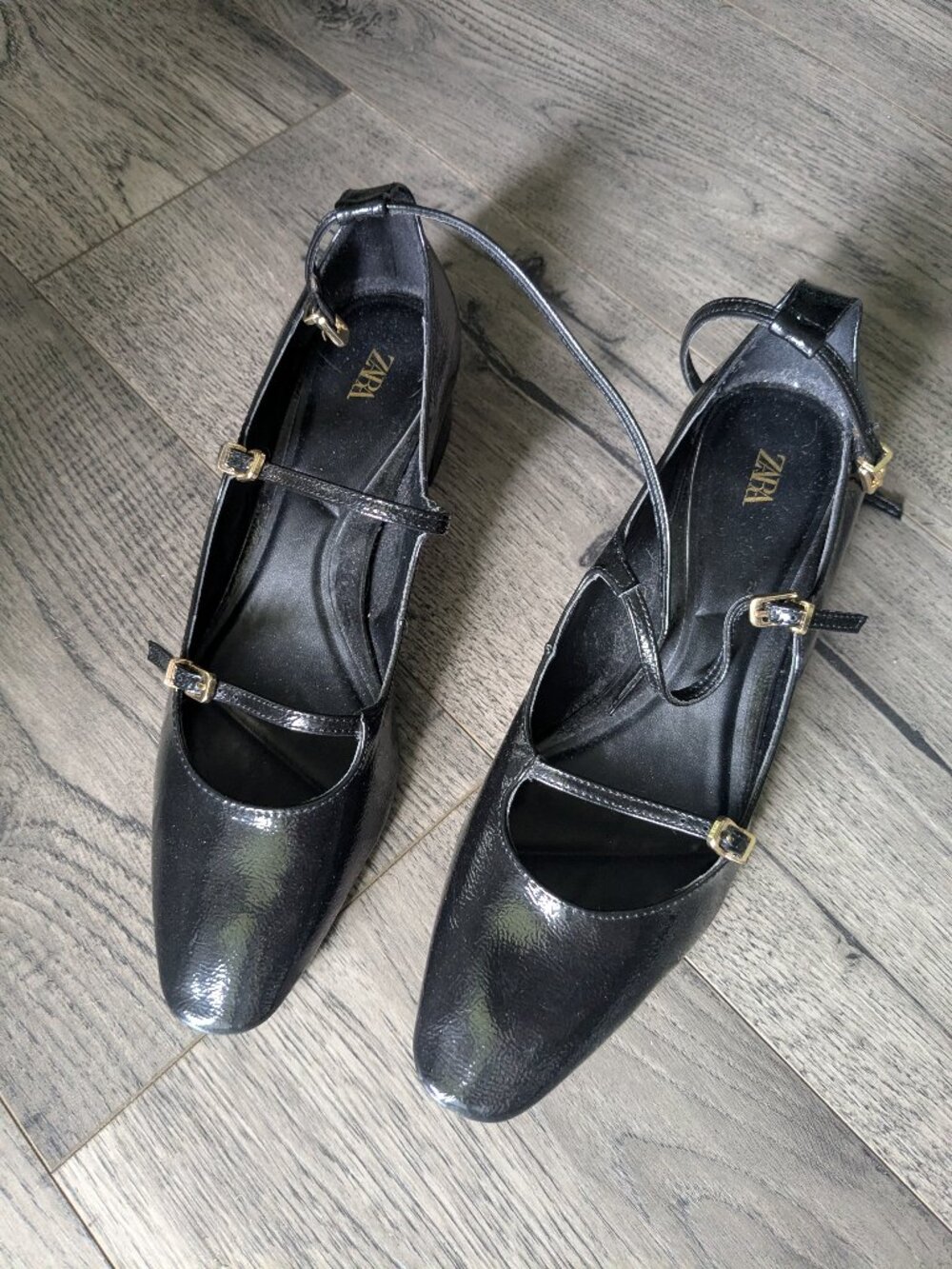Zara heels with buckle